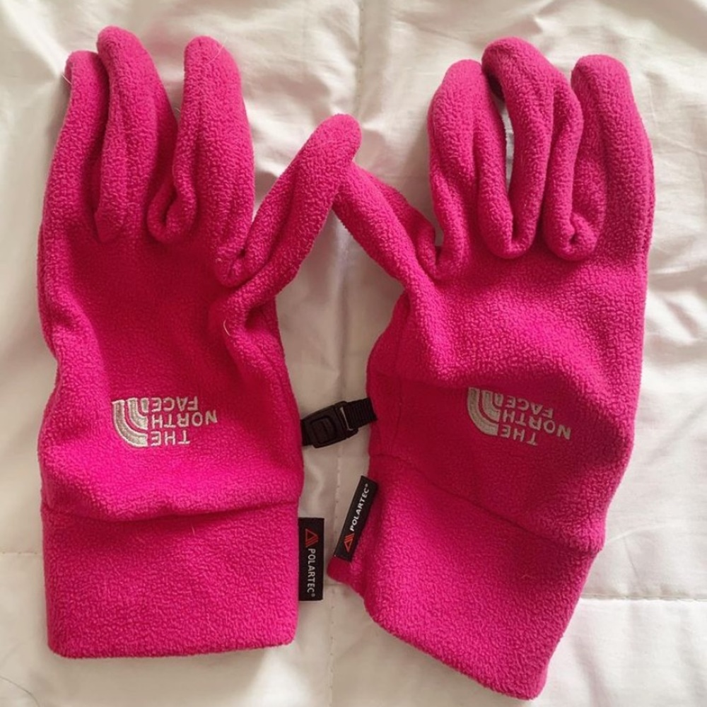 North face pink winter gloves